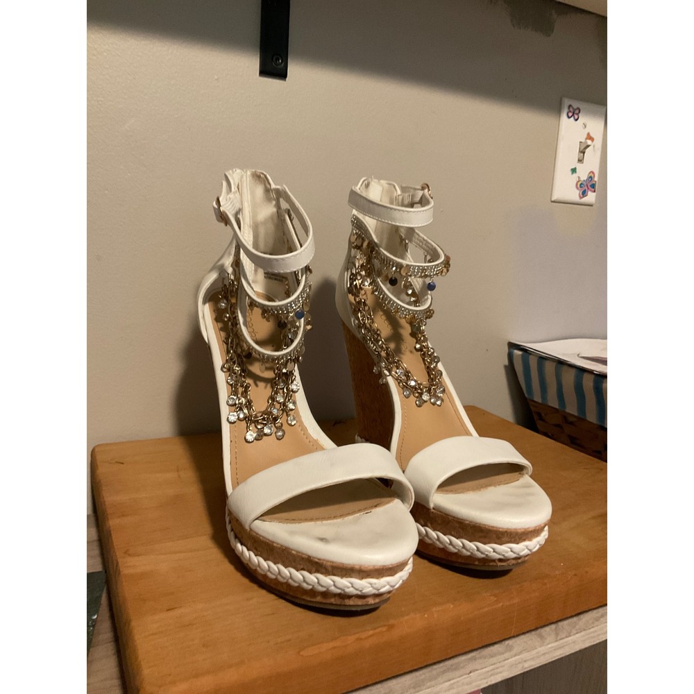 Bebe Pomeline White Cork Wedge Sandals Gold Chain Rhinestone Charms Size 8.5